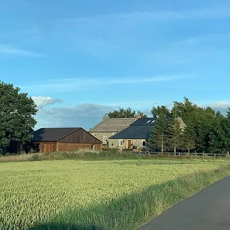 The Mistal@cow Close Barn, - Relax, And Enjoy بيت للعطل *