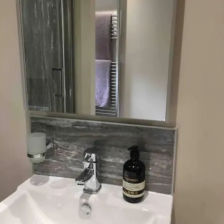 The Mistal@cow Close Barn, - Relax, And Enjoy بيت للعطل